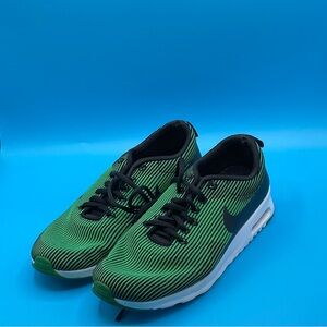 NIKE AIR‎ MAX THEA KJCRD WOMAN SPRING LEAF